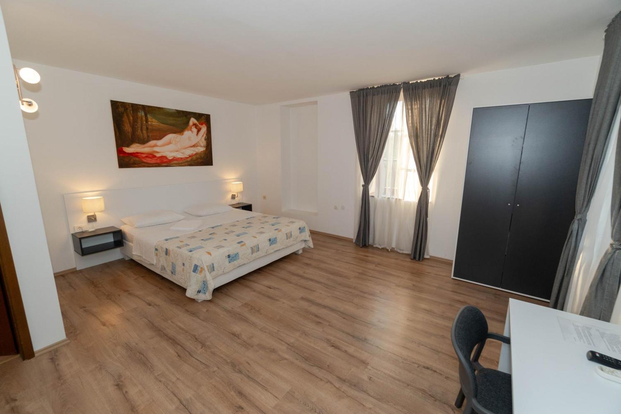 Hotel Paquito Нова Гориця Екстер'єр фото